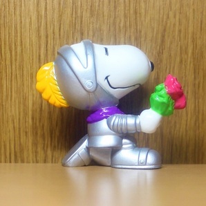 スヌーピー フィギュア 騎士 花束 PVC トイ アメトイ ピーナッツ SNOOPYの画像3