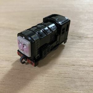 トーマス　カプセルプラレール　ディーゼル