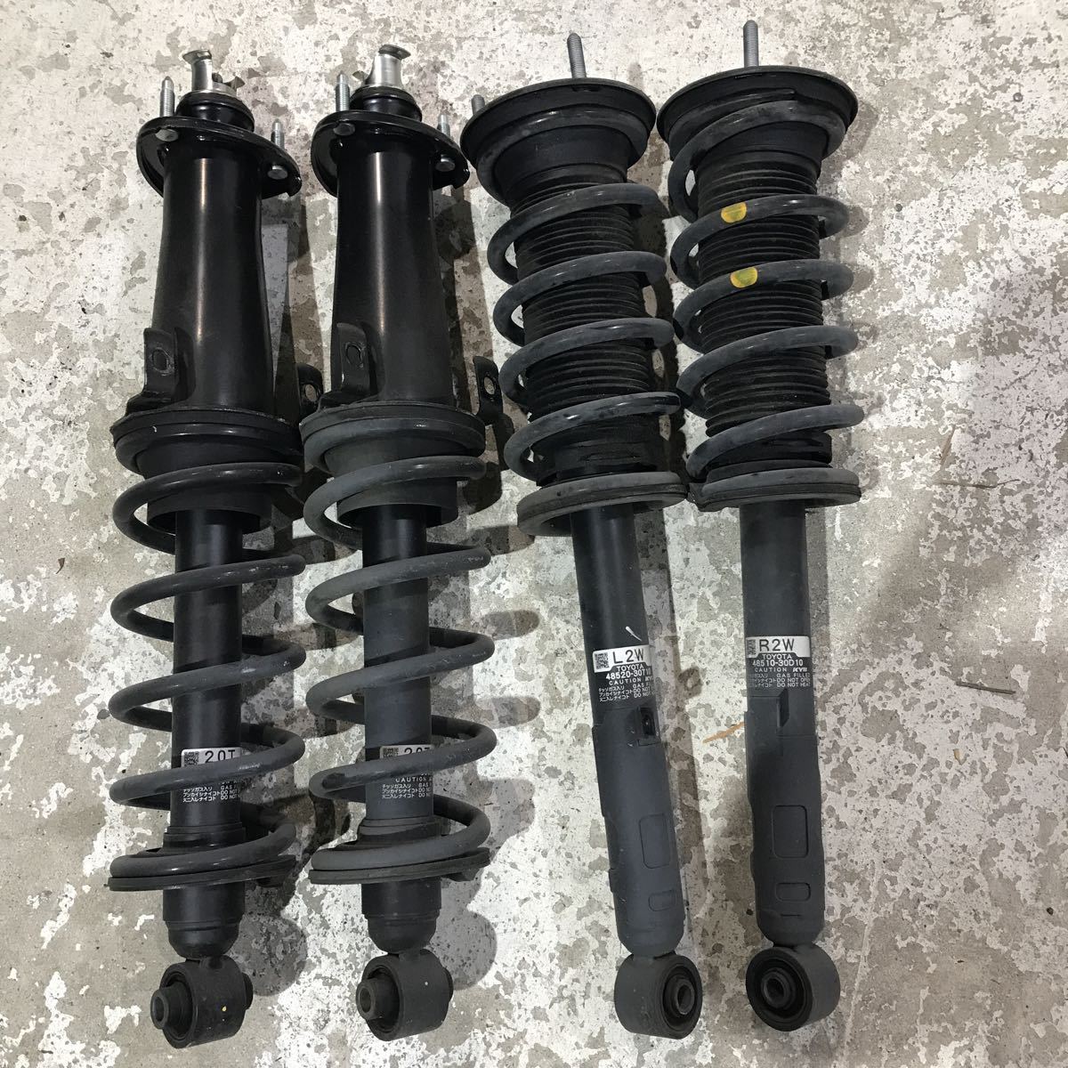 210系アスリート 純正サス 新品未使用-