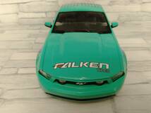 1/18 FALKEN TIRES 2010 FORD MUSTANG GT GREENLIGHT collectibles_画像6