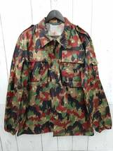 SWISS ARMY スイス軍 フィールドジャケット M83 FIELD JACKET ミリタリージャケット 軍モノ 迷彩 メンズ size 52 アルペンカモ 店舗受取可_画像1