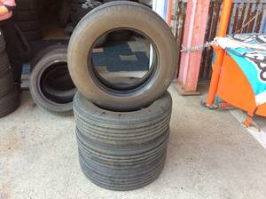 中古 タイヤ 215/70R17.5 123/121J 215/70-17.5 ブリヂストン R173 4本 TB トラック バス キャンター デュトロ エルフ リエッセ リア 縦目