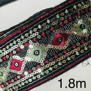 刺繍リボン　テープ　幅約4cm 長さ約1.8m エスニック風　シルバー　糸　銀色赤　レッド　黒　ハンドメイド　手芸　衣装　ブラック　菱形