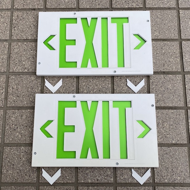 米軍 非常灯 看板 両面EXIT ジャンク ミリタリー 白-