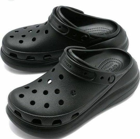 新品未使用 厚底 クロックス crocs