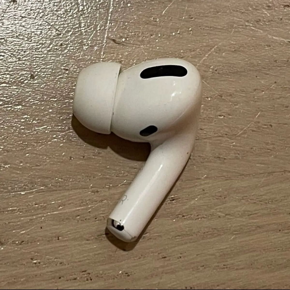 Apple AirPods Pro 左耳と充電ケース 右耳なし｜Yahoo!フリマ旧