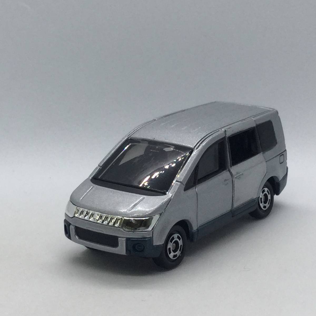 冬バーゲン☆特別送料無料!】 MITSUBISHI デリカD5 ミニカー7台