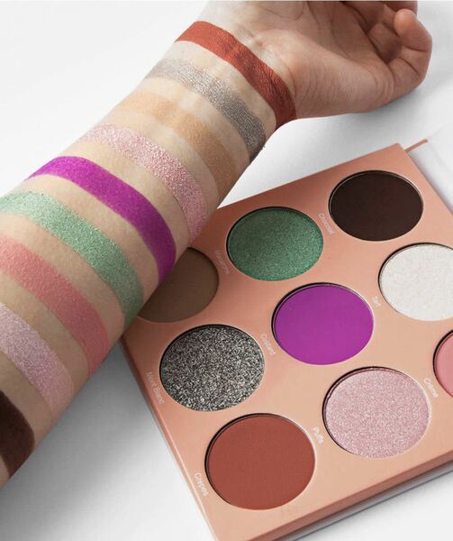 Juvia's Place The Douce Eyeshadow Palette アイシャドウパレット　アイシャドウ　メイクアップ