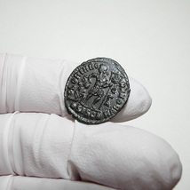 【古代ローマコイン】Gratian（グラティアヌス）クリーニング済 ブロンズコイン 銅貨(w7kbnx832P)_画像7
