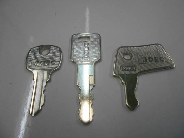 純正 高所作業車 の鍵3点セット 【送料無料・追跡有り】純正キー IDEC KEY キー 鍵 カギ idec 0番 idec V00 idec24401 3種 各1本