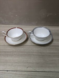 WEDGWOOD ウェッジウッド・アムハースト・壷ロゴ　ティー　ペア　カップ&ソーサ