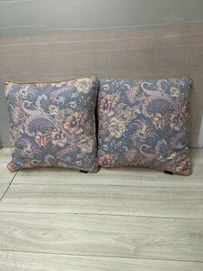 christian aujard Christian oja-ru cushion floral print 2 piece set 