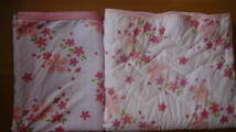 #新品　桜模様のふんわり軽い毛布と敷パッドセット　シングルサイズ　_画像1