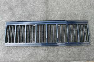 チェロキー フロントグリル 7MX XJ PCJ 程度 極上 JEEP XJ CHEROKEE 前期用 5DW01PCJ 1991-1996