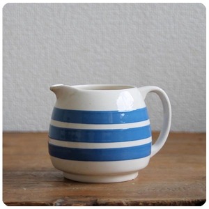  Англия античный керамика молоко Jug / corniche одежда / посуда / ваза для цветов [ стандартный голубой & белый. окантовка рисунок ]N-896