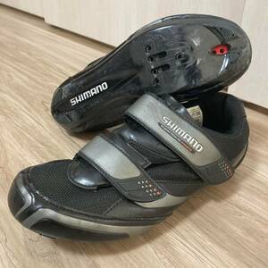 送料無料★シマノ 42 (26.5cm) ビンディングシューズ SPD/SPD-SL対応 2本ストラップ 脱着簡単 SHIMANO SH-R064 定番 良質品 7 ブラック