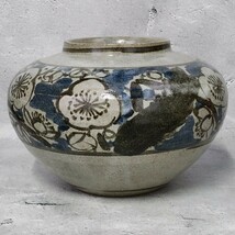 荒神窯　梅文　花生　中古美品　/美濃焼/手描き/花器/花入れ/花瓶/壺/陶磁器/_画像1