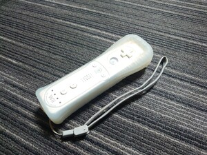  prompt decision * free shipping *wii remote control plus + strap 