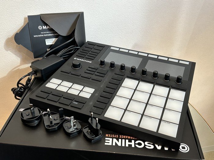 NATIVE INSTRUMENTS MASCHINE+ オークション比較 - 価格.com NATIVE INSTRUMENTS MASCHINE+ オークション比較 - 価格.com