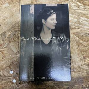 ユ ROCK,POPS SARAH MCLACHLAN - BUILDING A MYSTERY シングル TAPE 中古品