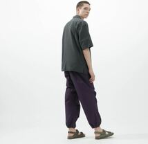 UNIQLO U ワイドフィットパラシュートパンツ 73 DARK PURPLU ユニクロ ユニクロユー ダークパープル カーゴパンツ 軍パン ワークパンツ_画像3