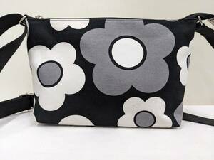 MARY QUANT/ Mary Quant / big daisy / shoulder bag 