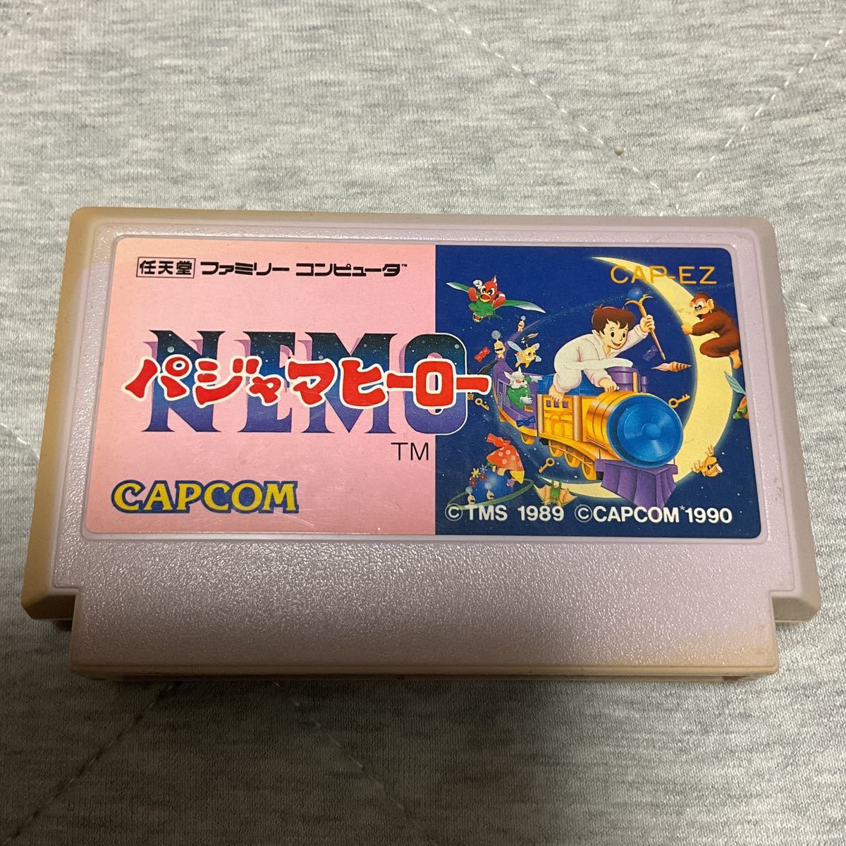 人気が高い ファミコン 中古カセット パジャマヒーロー 箱 説明書付き