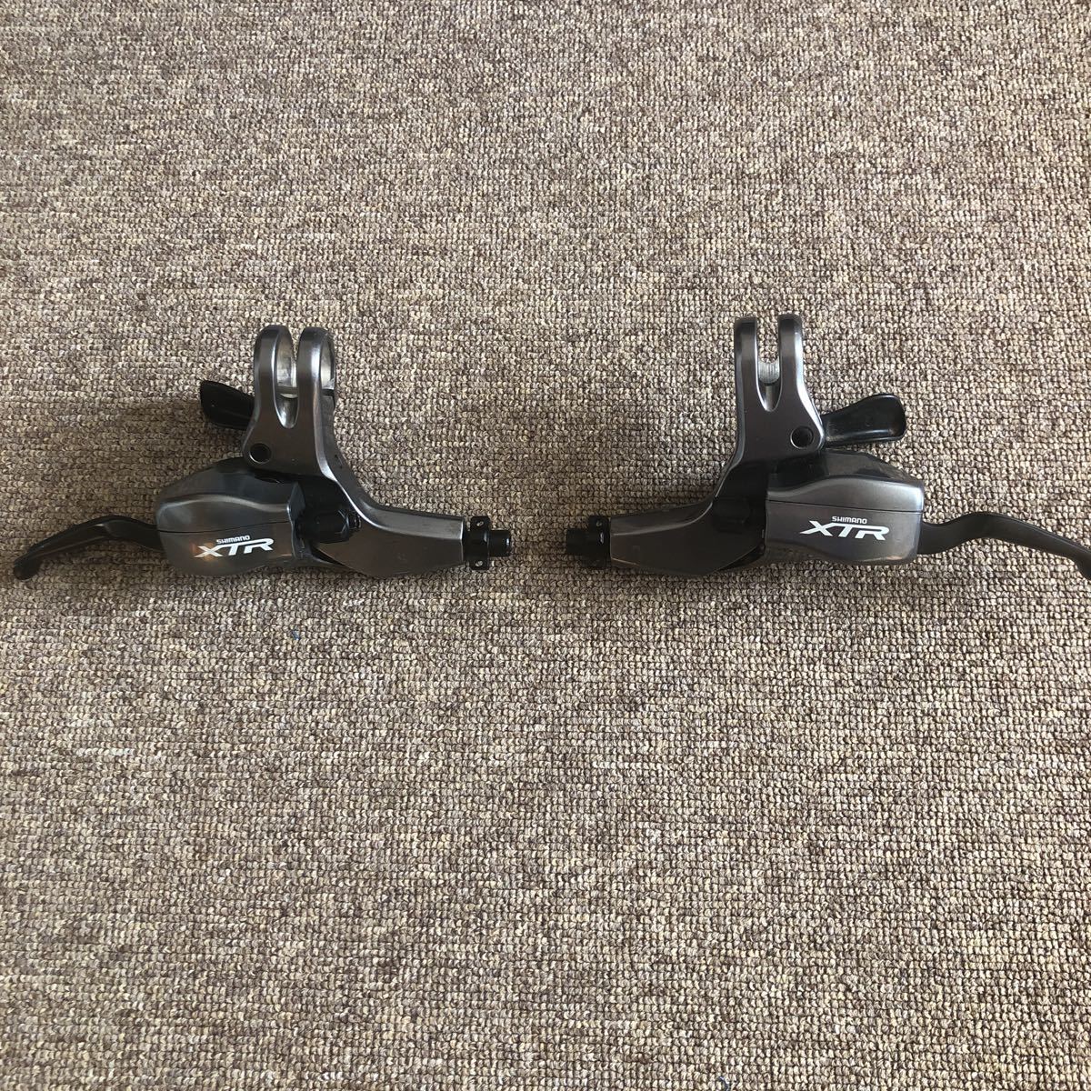 シマノ XTR sti st-m960 3×9速 油圧ブレーキ タイムセール namaste