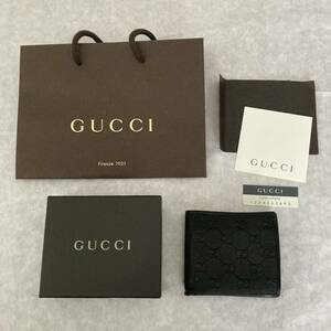 GUCCI グッチ 二つ折り財布 ブラックGG 黒 ウォレット GGキャンバス 廃版品