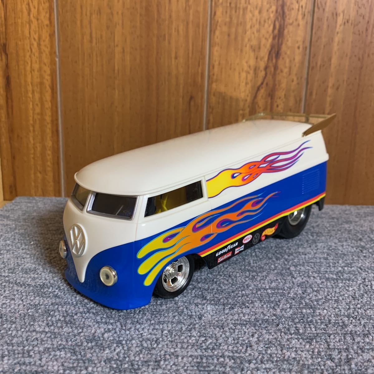 ヤフオク! -「ホットウィール vw bus」の落札相場・落札価格