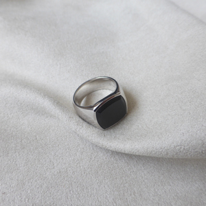 トムウッド （TOM WOOD） Cushion Ring クッション リング ブラックオニキス シルバー 925 指輪 #52 12号 R74HQMBO01S925（新品）