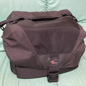 Lowepro Stealth カメラバッグ ★ ロープロ カメラバック★