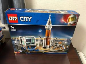 レゴ(LEGO) シティ 超巨大ロケットと指令本部 60228 