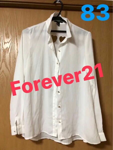【83】Forever21 サテンシャツ ブラウス