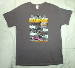 半袖プリントTシャツ 表記サイズL 古着 中古 ユーズド GILDAN Heavy Cotton TUCSON DRAGWAY 2017 CHAMPIONS