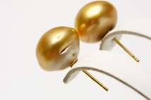 南洋白蝶真珠パールピアス　12mm　ナチュラルゴールドカラー　K18製_画像2
