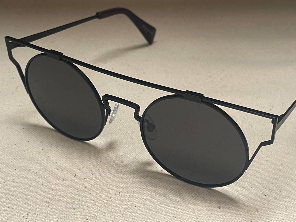 店舗限定先着特典 定価5.1万 新品 Yohji Yamamoto サングラス 56 / 19