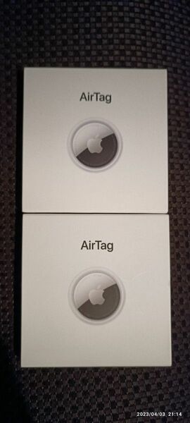Apple AirTag 本体2個 ＋ 専用保護ケース2個セット 未使用品
