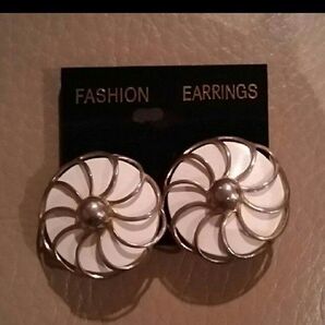 アメリカ ヴィンテージ クリップイヤリング