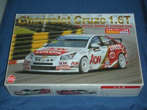 プラッツ/NuNu 1/24 シボレークルーズ1.6T 2013WTCC ワールドチャンピオン（マスキングシート付・特別限定版）