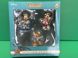  Disney Christmas lot 