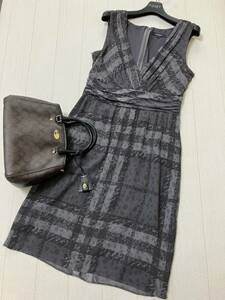  beautiful goods Burberry London silk One-piece check pattern gray 