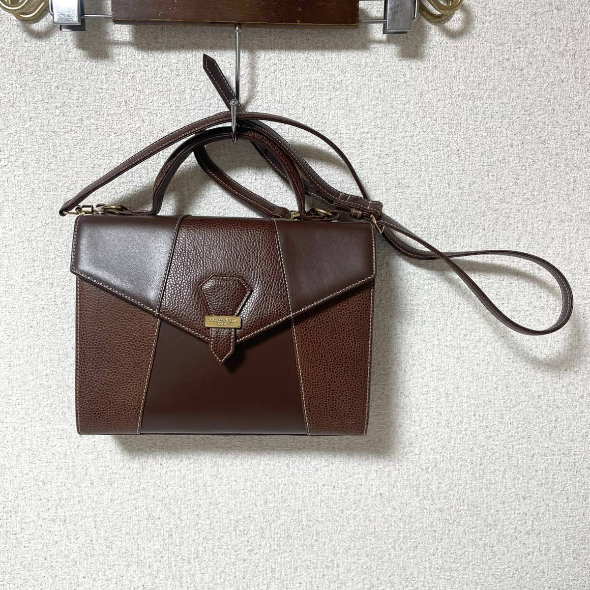 ヤフオク! -「クレージュ バッグ ショルダー」(ファッション) の落札
