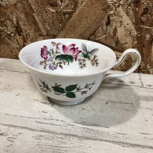 ウェッジウッド　ティーカップ　花柄 スープカップ　WEDGWOOD 洋食器　おしゃれ　金縁　佐川急便対応のみ