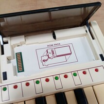 CASIO PT-80 カシオ キーボード 電子ピアノ レトロ 当時物 中古 ジャンク 長期保管_画像5