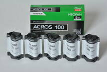 ■フジ ネオパン ACROS 100 期限切れブローニ５本入り ■モノクロネガフィルム 120サイズ 冷蔵保存 NEOPAN_画像3