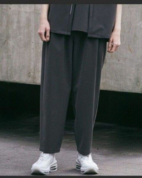 WYM LIDNM × attachment LOOSE TAPERED PANTS