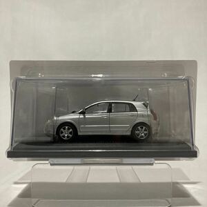 アシェット 国産名車コレクション 1/43 vol.102 TOYOTA Corolla Runx 2001年 トヨタ カローラランクス 旧車 ミニカー モデルカー