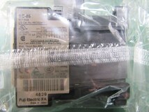 TM210022　富士電機/FUJI ELECTRIC 新品!!!　標準形電磁接触器　　AC100V　SC-05_画像2