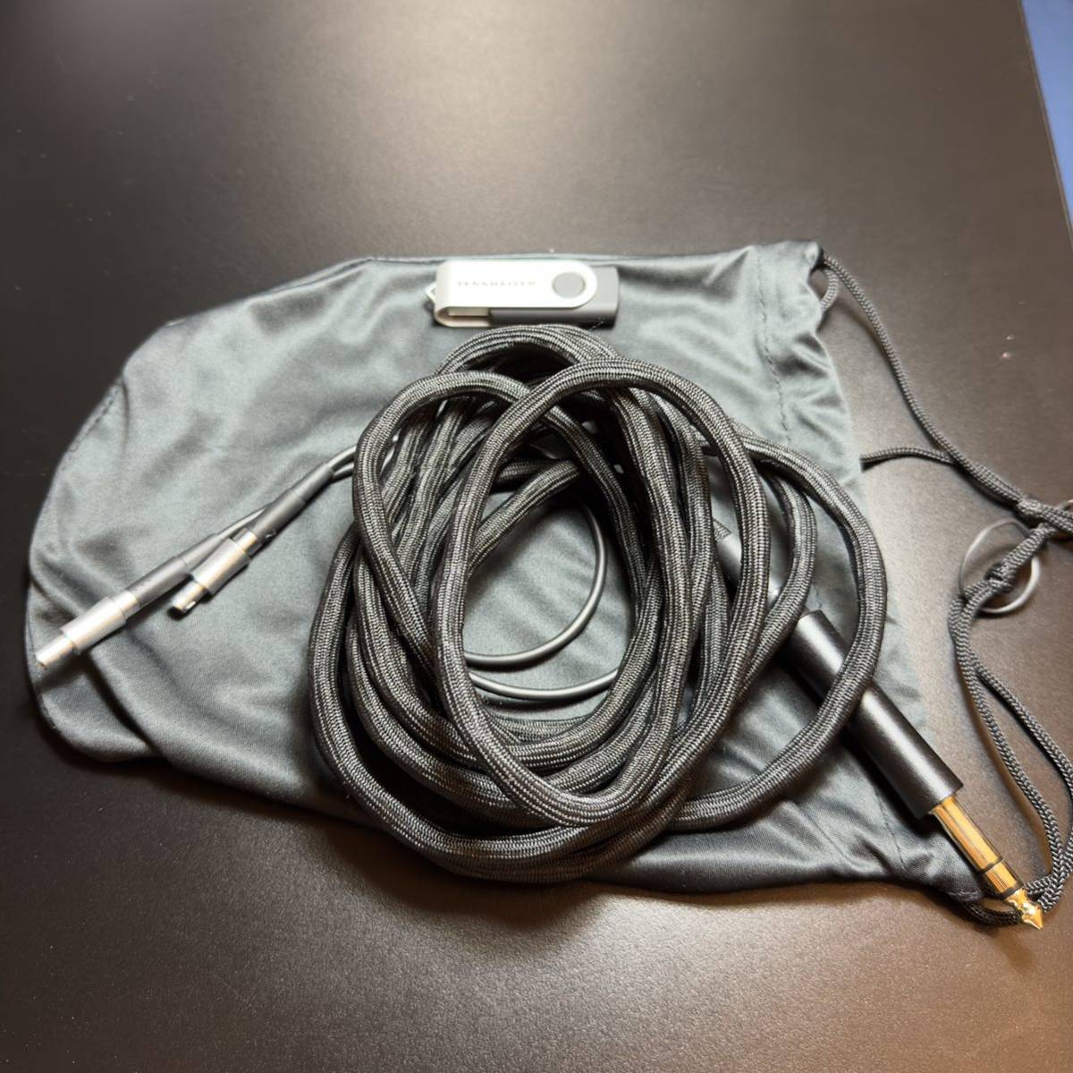 beyerdynamic t5p 2nd テスラドライバ パッドバンド交換済-